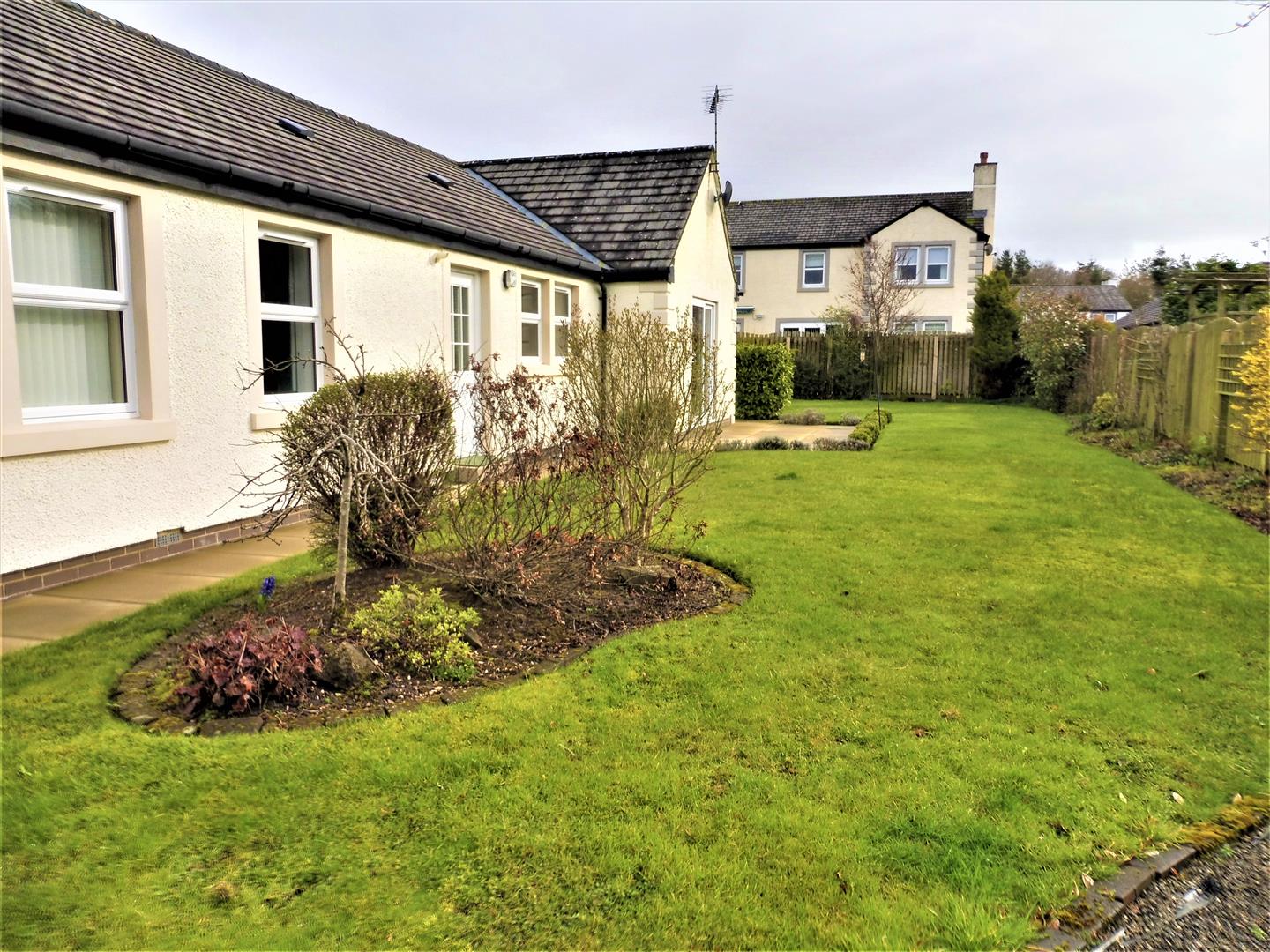 Derwentside Gardens, Cockermouth Grisdales